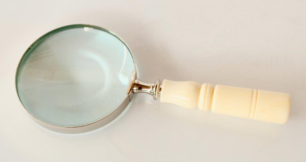 Silver Magnifying Glass With Cream Handle